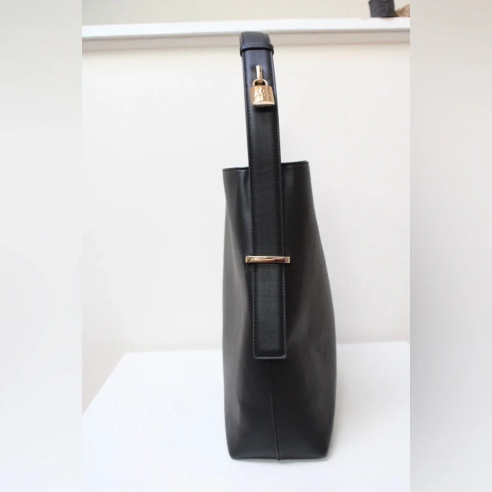 Anne Klein hobo bag